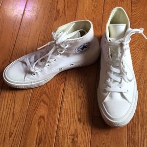 White converse